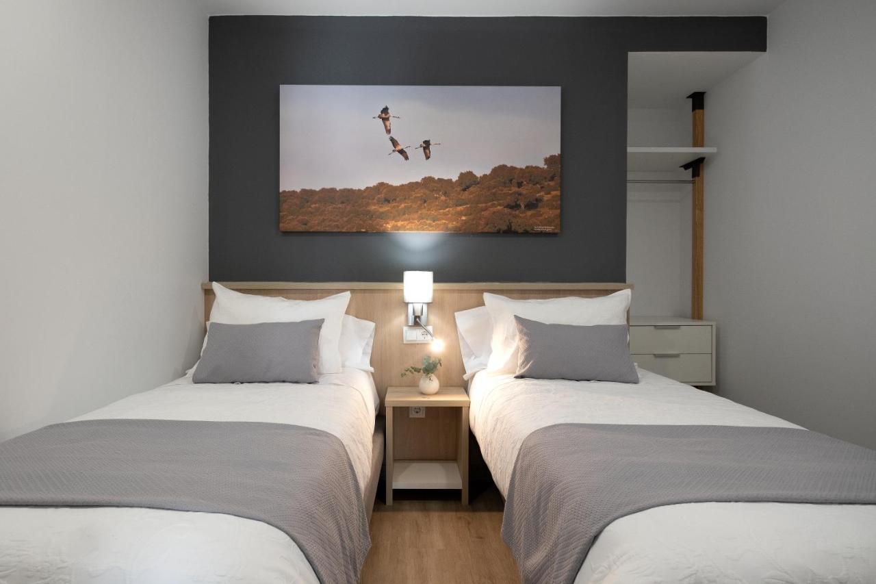 Luxor Torre Del Clavero Apartments ซาลามังกา ภายนอก รูปภาพ