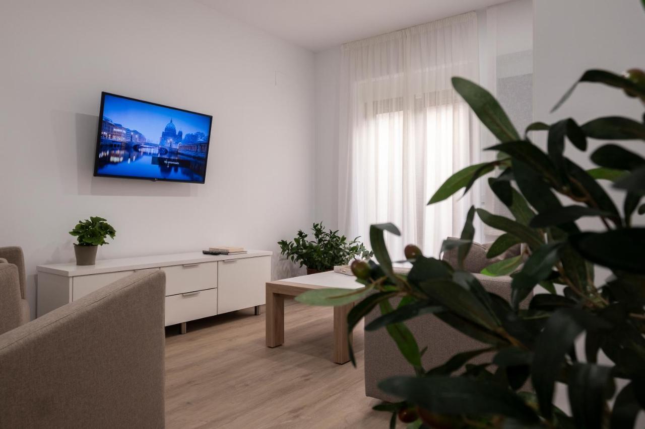 Luxor Torre Del Clavero Apartments ซาลามังกา ภายนอก รูปภาพ