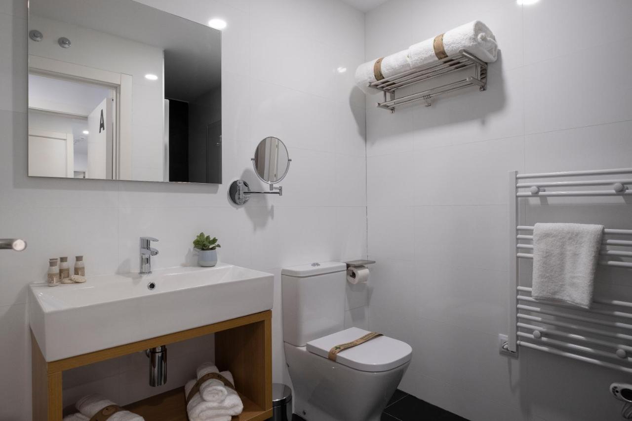 Luxor Torre Del Clavero Apartments ซาลามังกา ภายนอก รูปภาพ