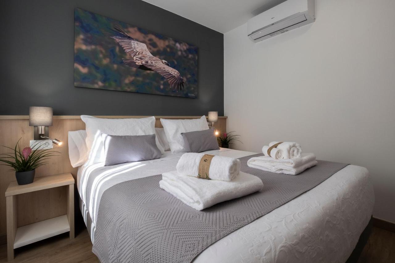 Luxor Torre Del Clavero Apartments ซาลามังกา ภายนอก รูปภาพ