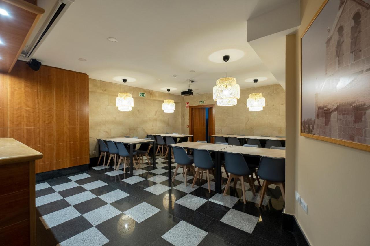 Luxor Torre Del Clavero Apartments ซาลามังกา ภายนอก รูปภาพ